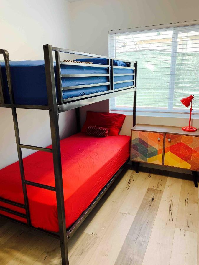 Great West La Ucla Santa Monica Hostel